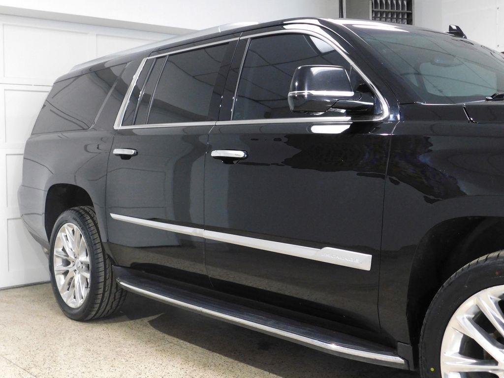 Cadillac Escalade ESV Luxury 4WD 2019
