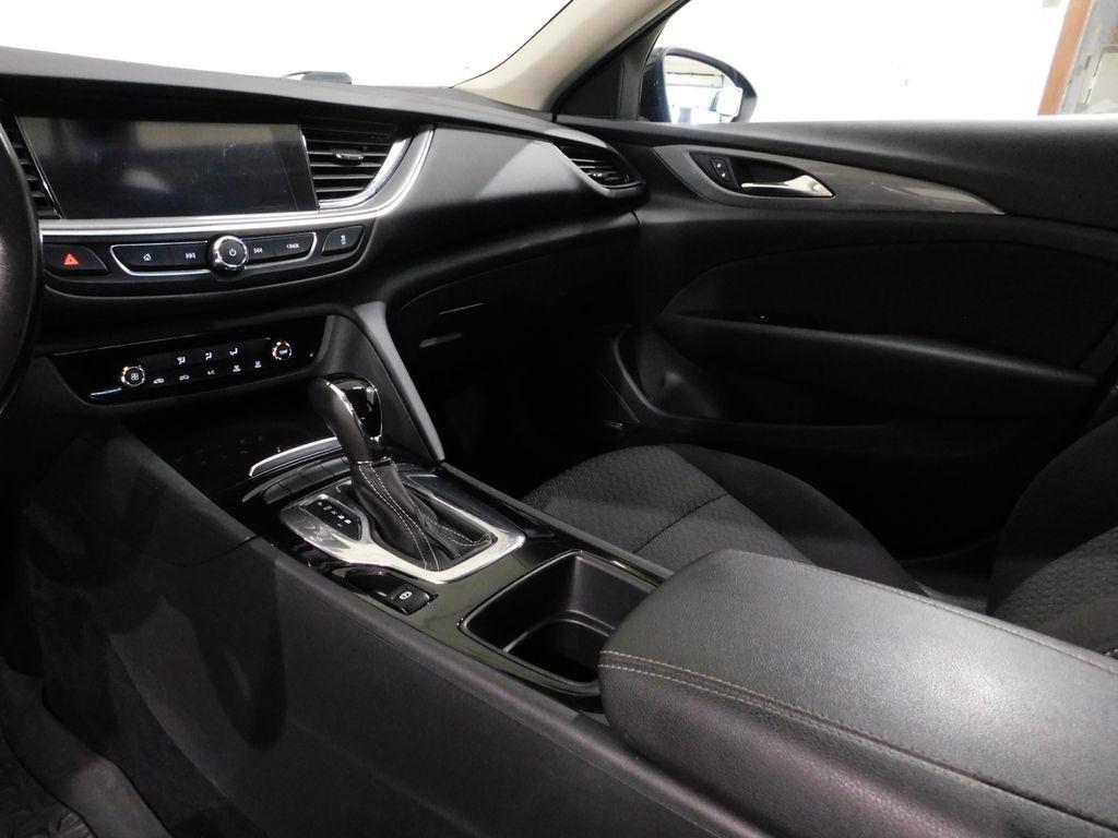 Buick Regal TourX Preferred 2018