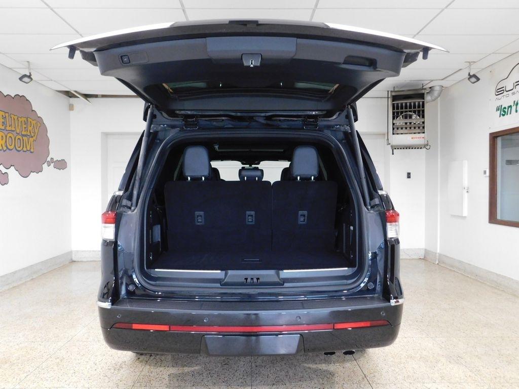 Lincoln Navigator Reserve 2024