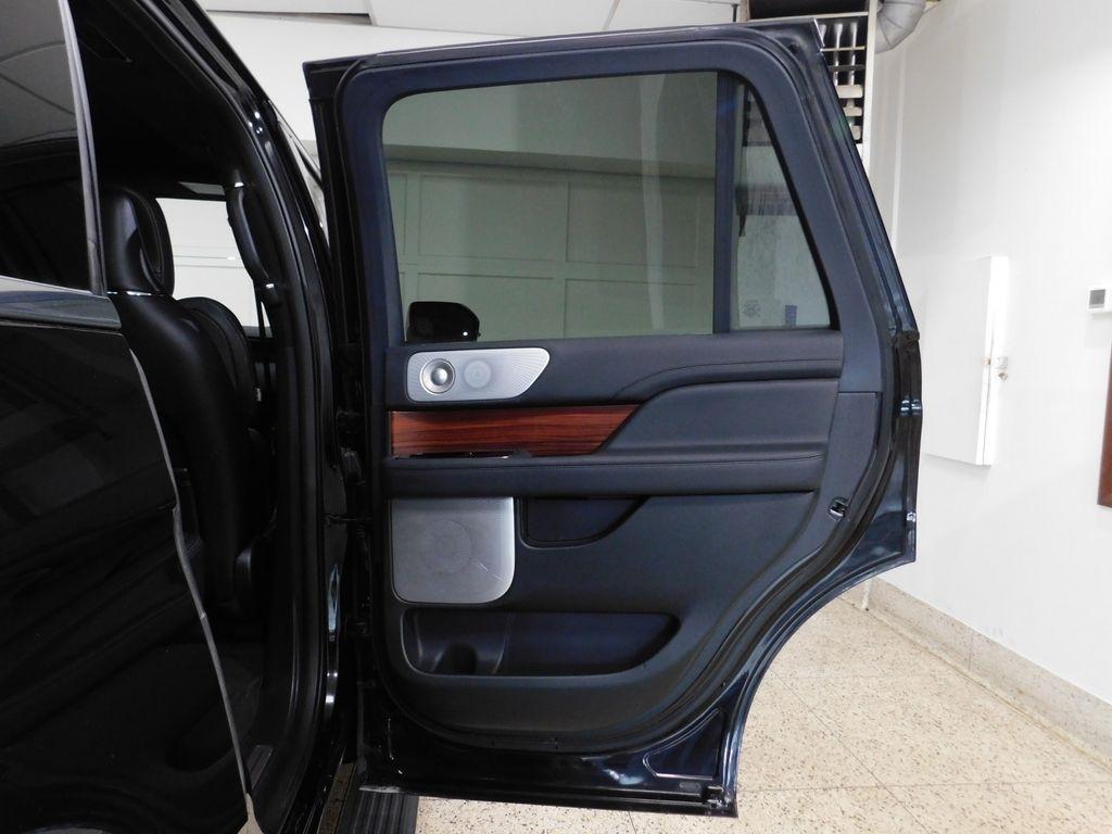 Lincoln Navigator Reserve 2024