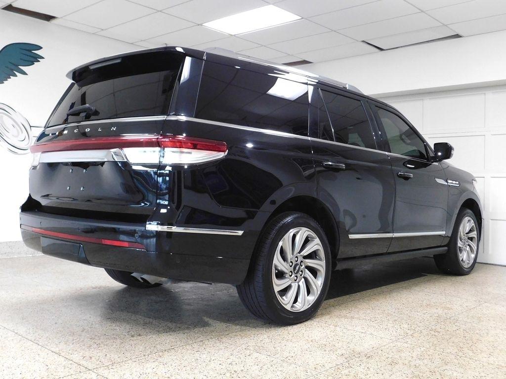 Lincoln Navigator Reserve 2024