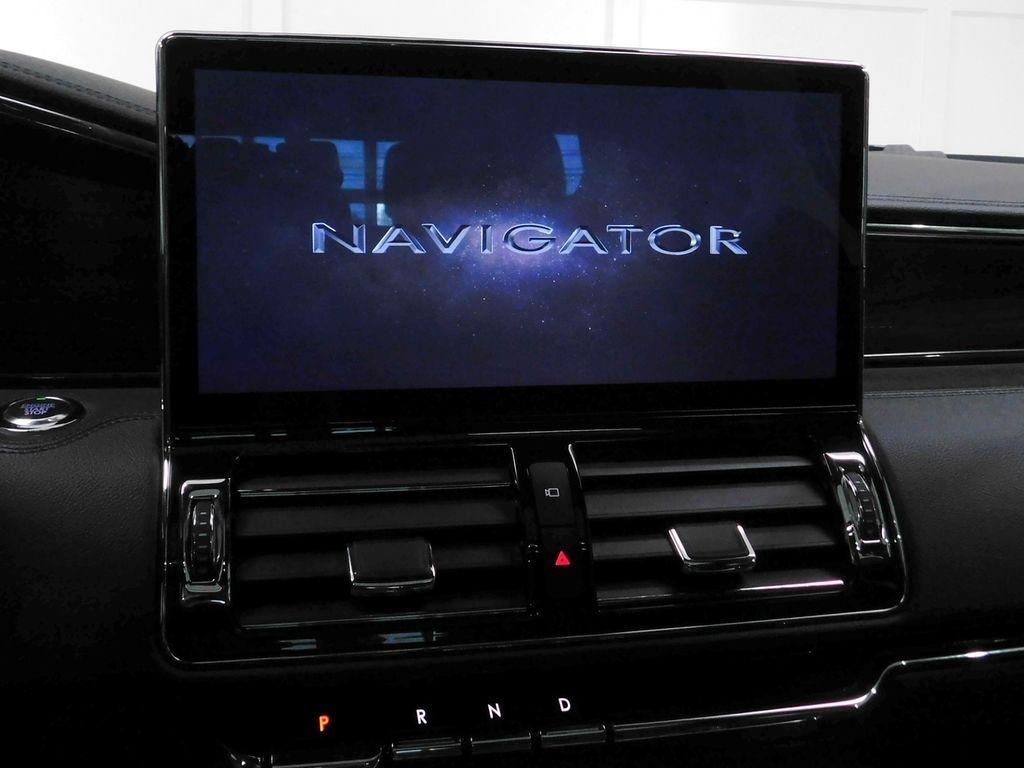 Lincoln Navigator Reserve 2024