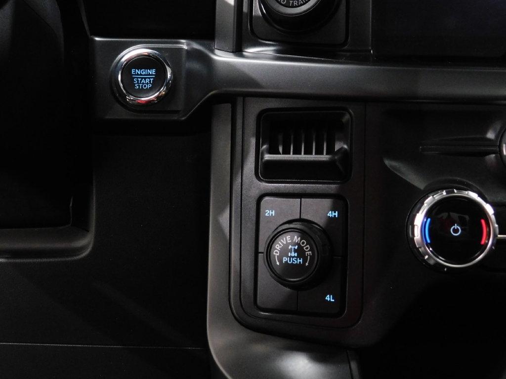 Ford F-150 XLT SuperCrew 4WD 2024
