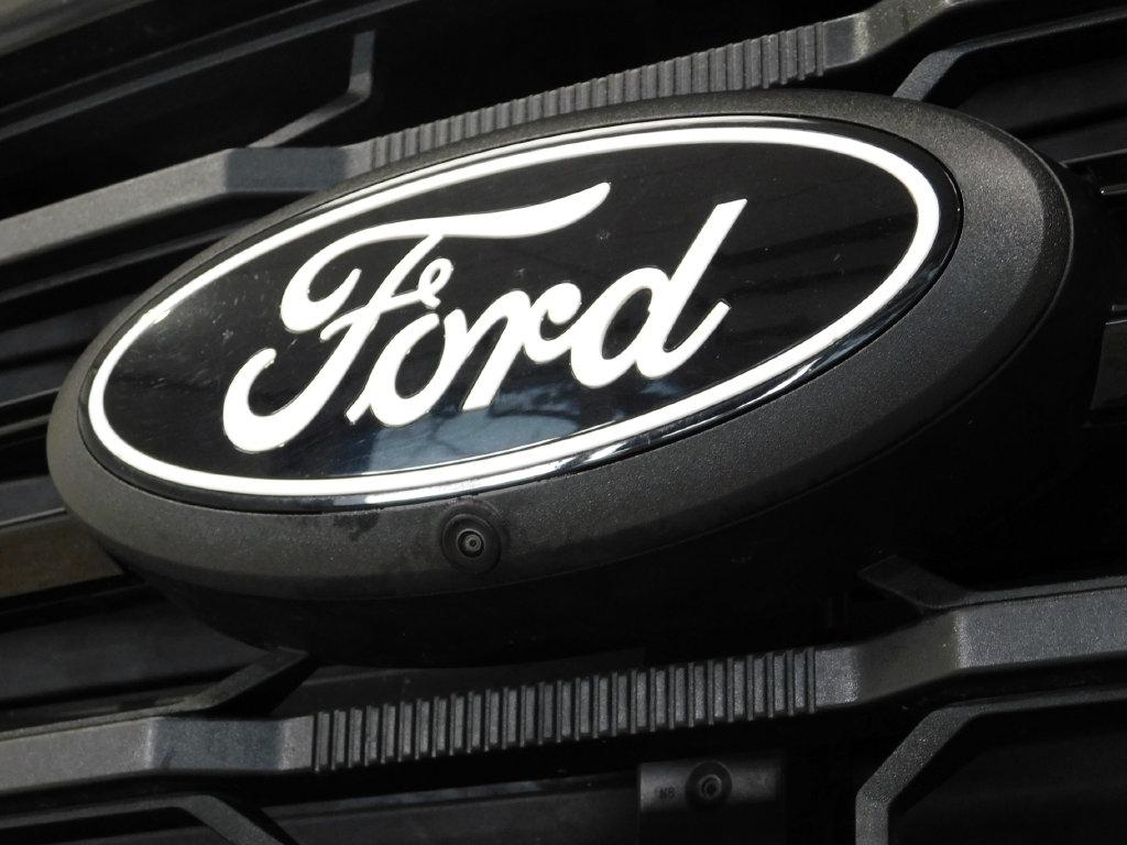 Ford F-150 XLT SuperCrew 4WD 2024