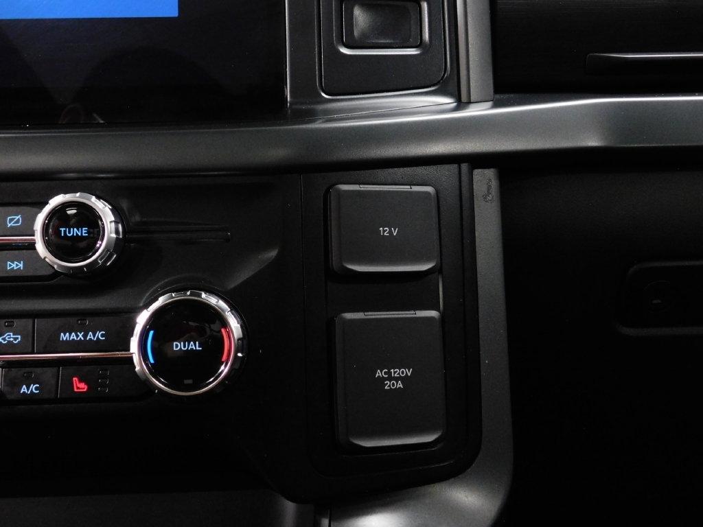 Ford F-150 XLT SuperCrew 4WD 2024