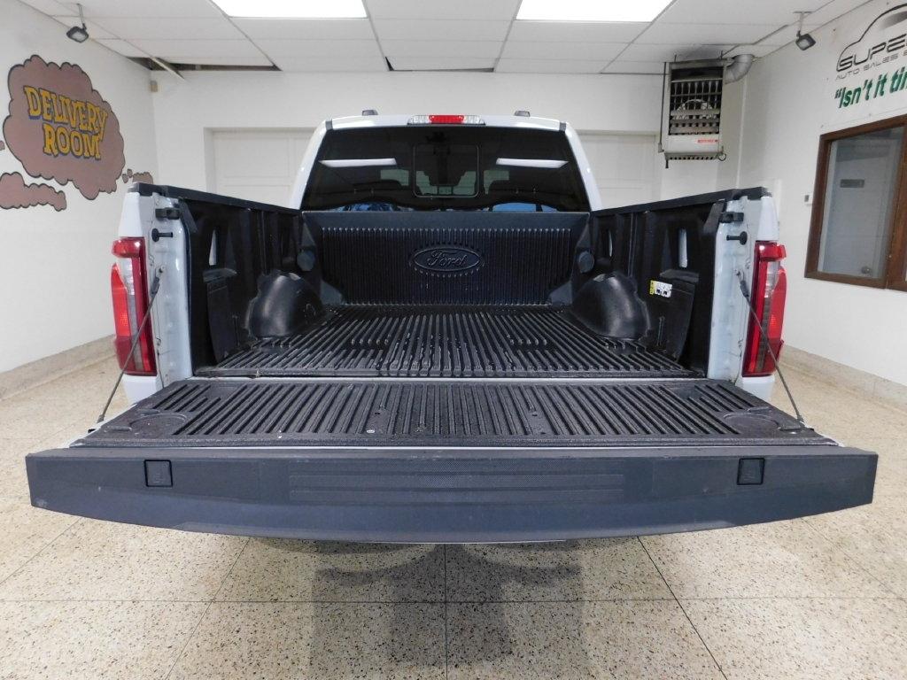 Ford F-150 XLT SuperCrew 4WD 2024
