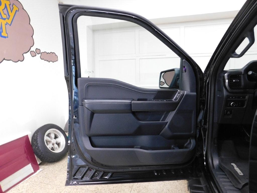 Ford F-150 XLT SuperCrew 4WD 2024