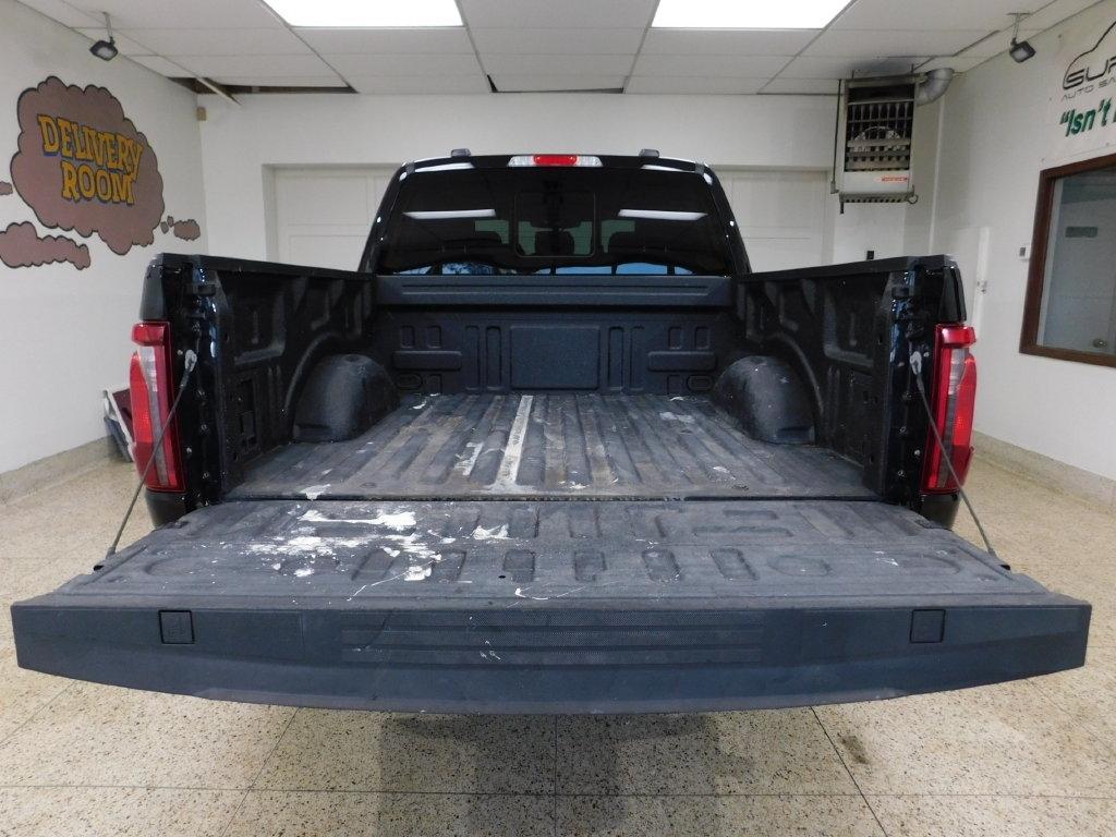 Ford F-150 XLT SuperCrew 4WD 2024