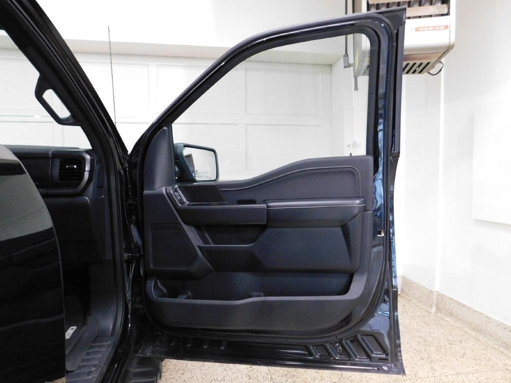 Ford F-150 XLT SuperCrew 4WD 2024