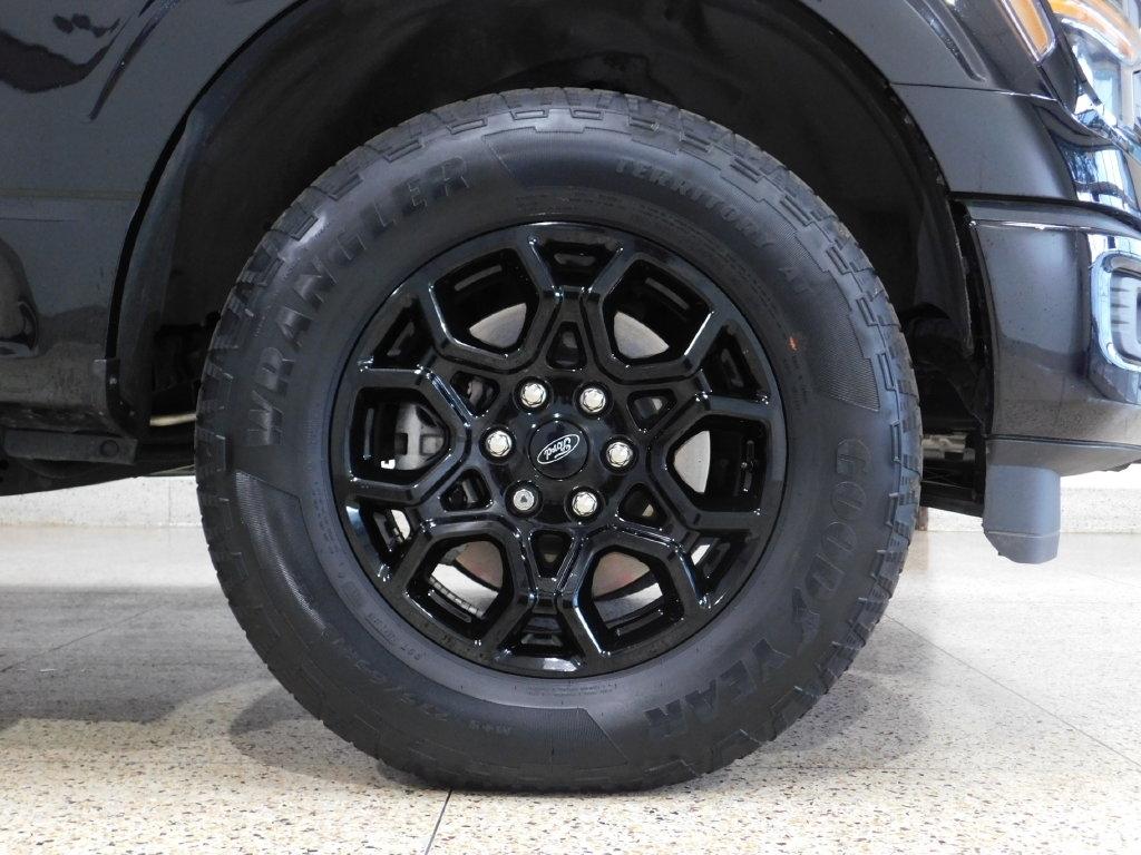 Ford F-150 XLT SuperCrew 4WD 2024