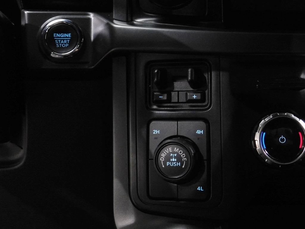 Ford F-150 XLT SuperCrew 4WD 2024