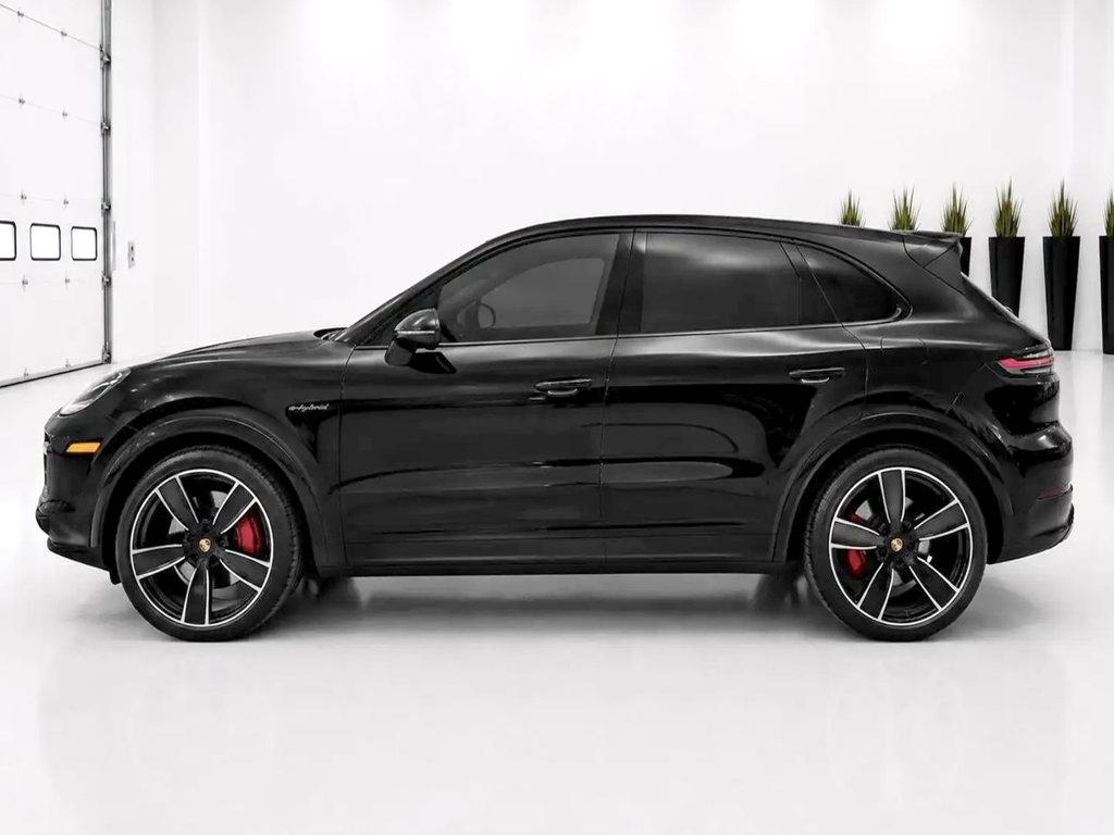 Porsche Cayenne Turbo S E-Hybrid 2023