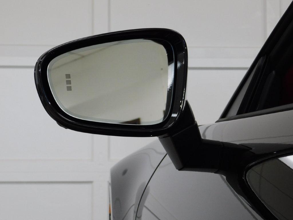 Porsche 911 Carrera Cabriolet 2025