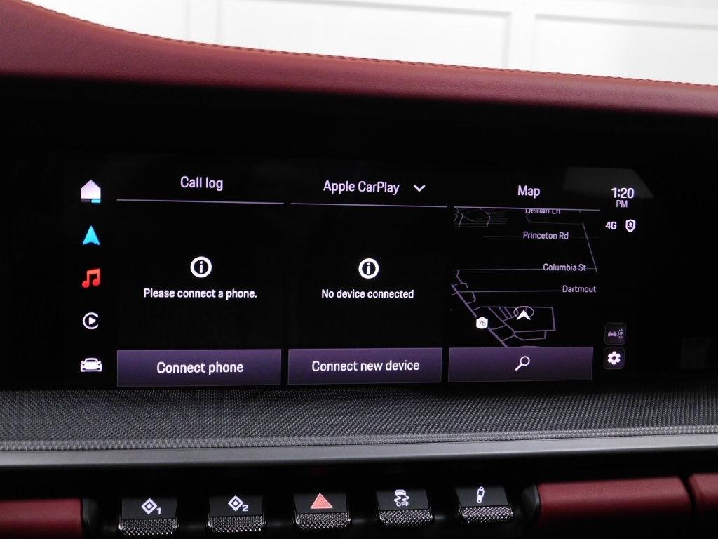 Porsche 911 Carrera Cabriolet 2025