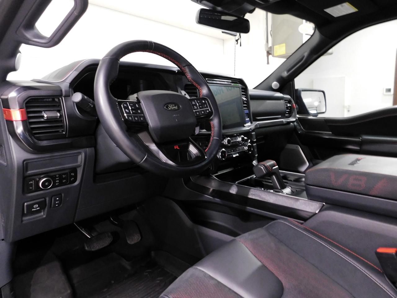 Ford F-150 Raptor SuperCrew 4WD 2026
