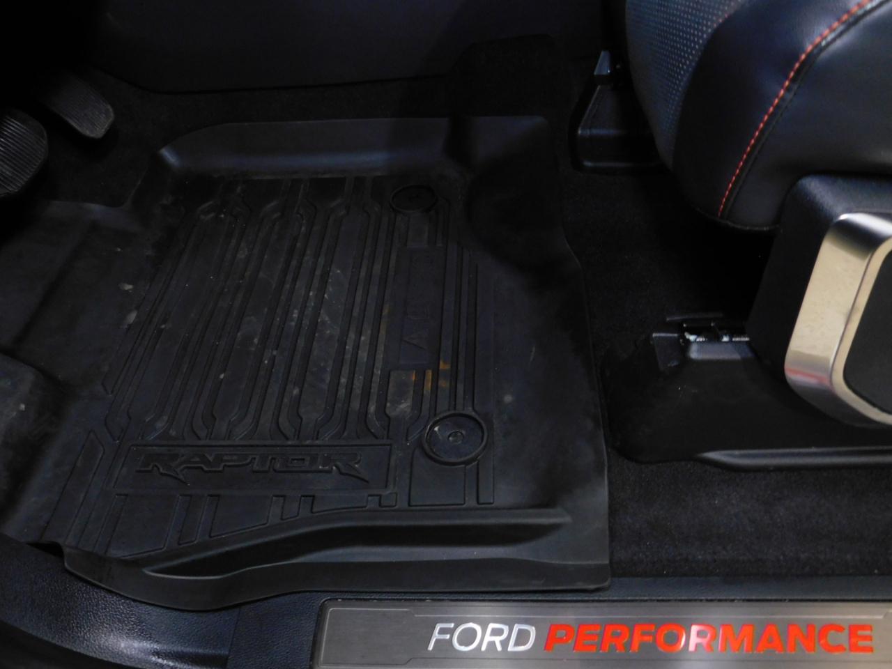 Ford F-150 Raptor SuperCrew 4WD 2026