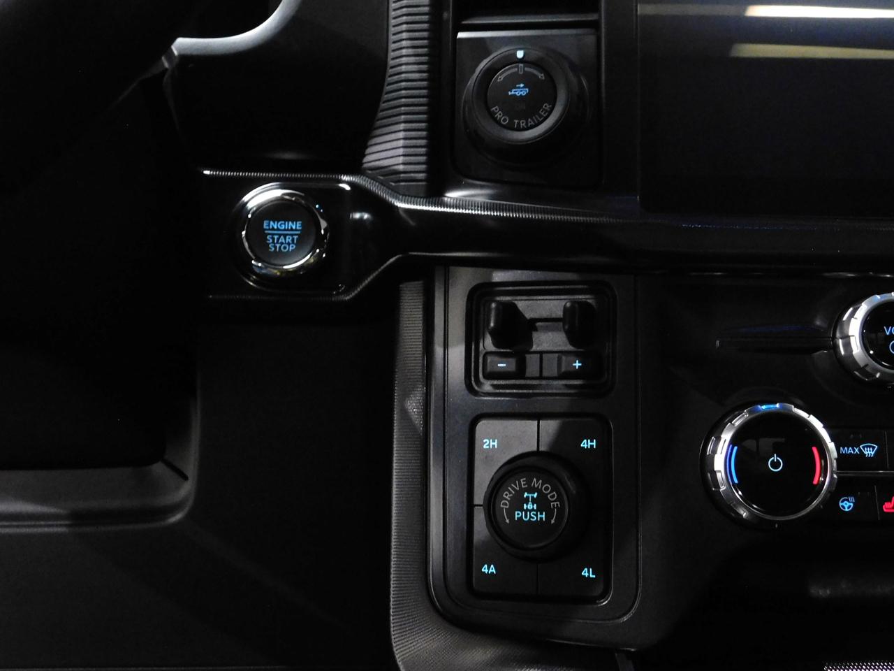 Ford F-150 Raptor SuperCrew 4WD 2026
