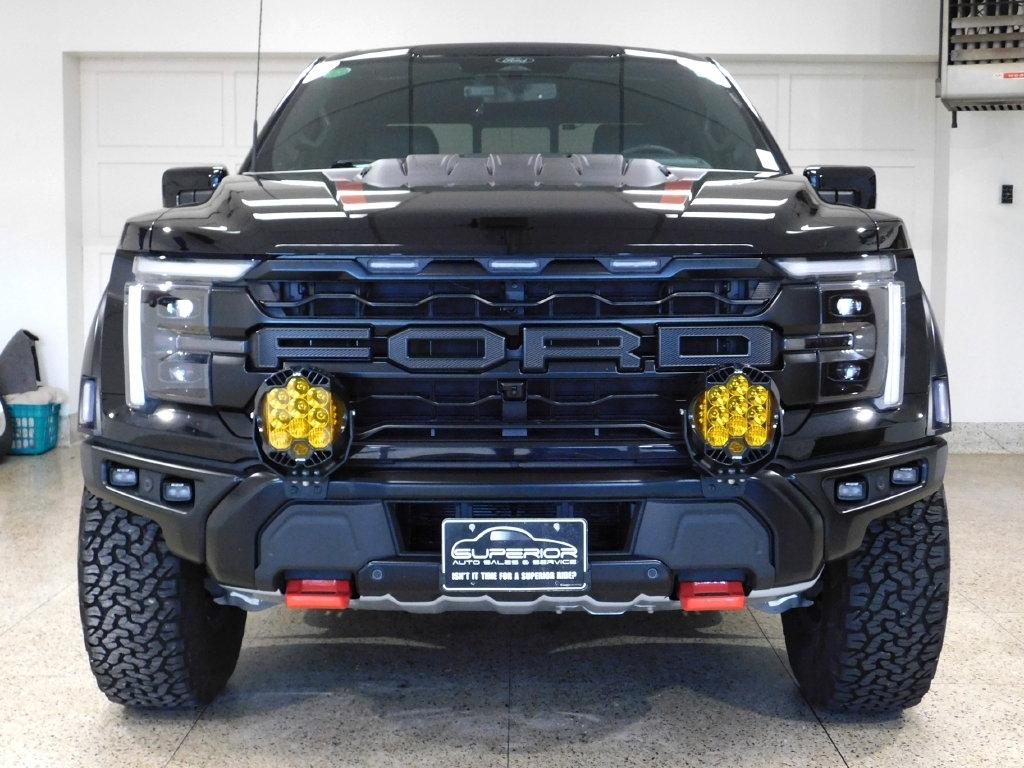 Ford F-150 Raptor SuperCrew 4WD 2026