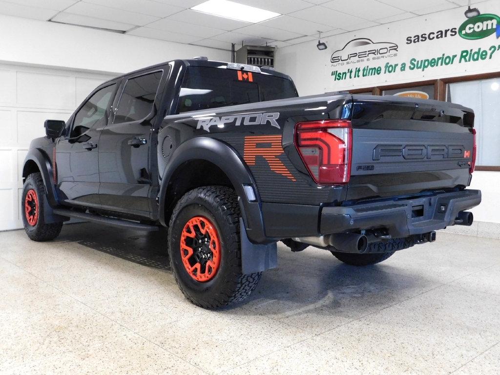 Ford F-150 Raptor SuperCrew 4WD 2026