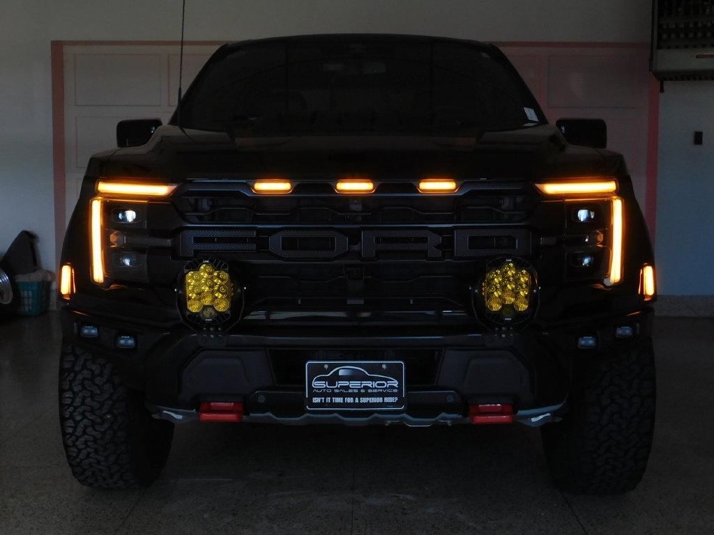 Ford F-150 Raptor SuperCrew 4WD 2026