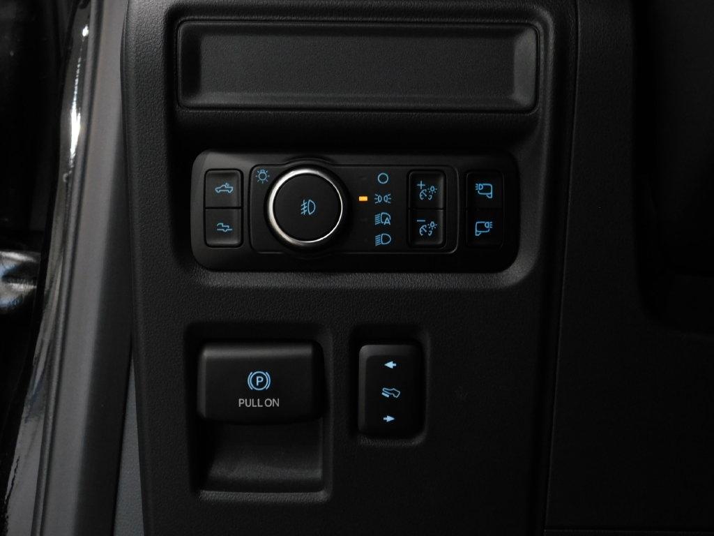 Ford F-150 Raptor SuperCrew 4WD 2026