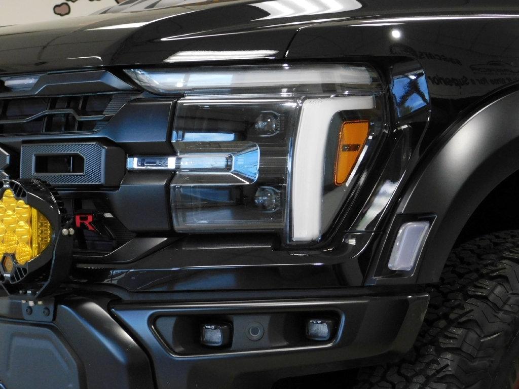 Ford F-150 Raptor SuperCrew 4WD 2026