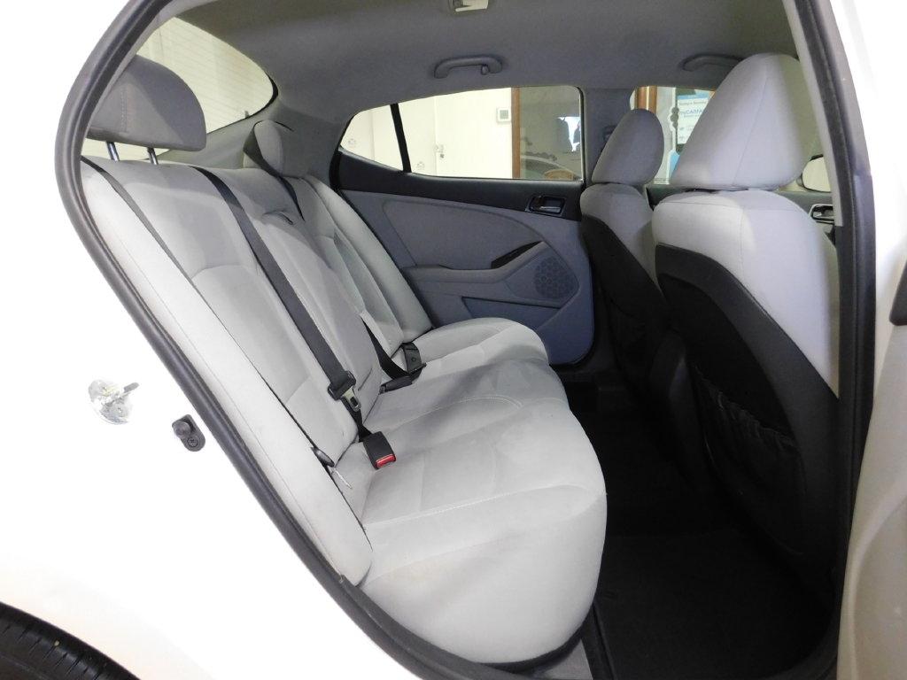 Kia Optima LX 2015