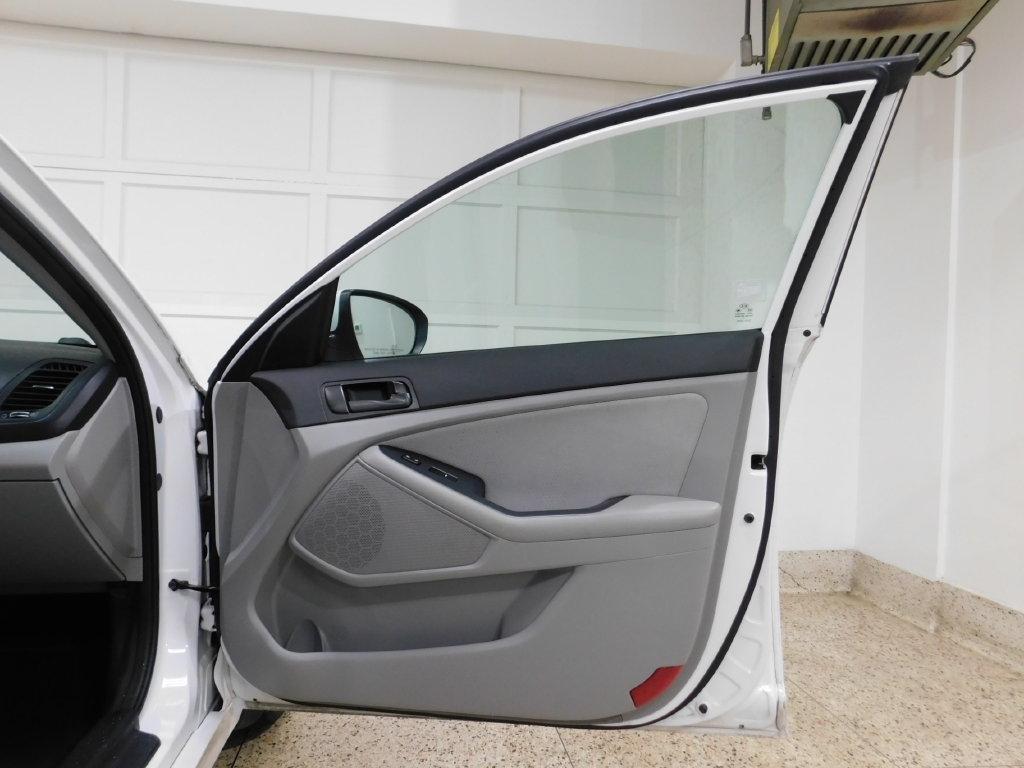 Kia Optima LX 2015
