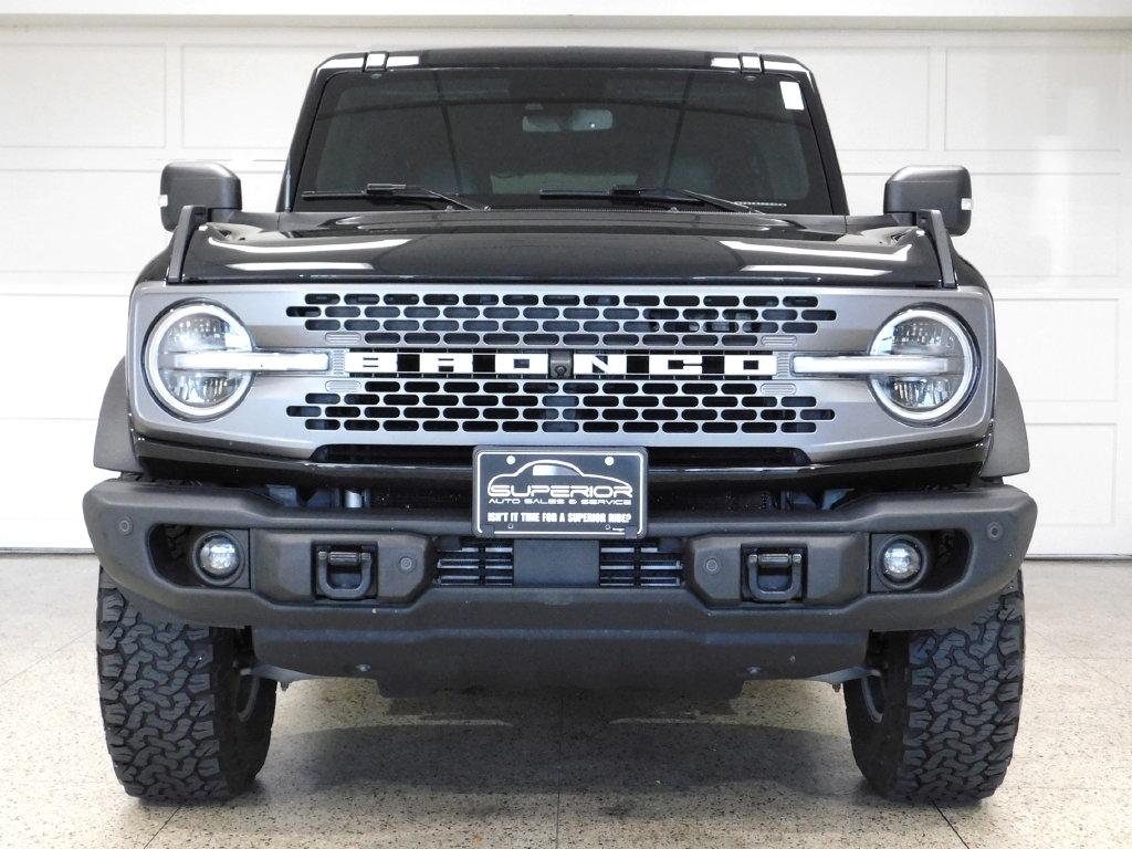 Ford Bronco Base 4-Door w/Advanced 2023