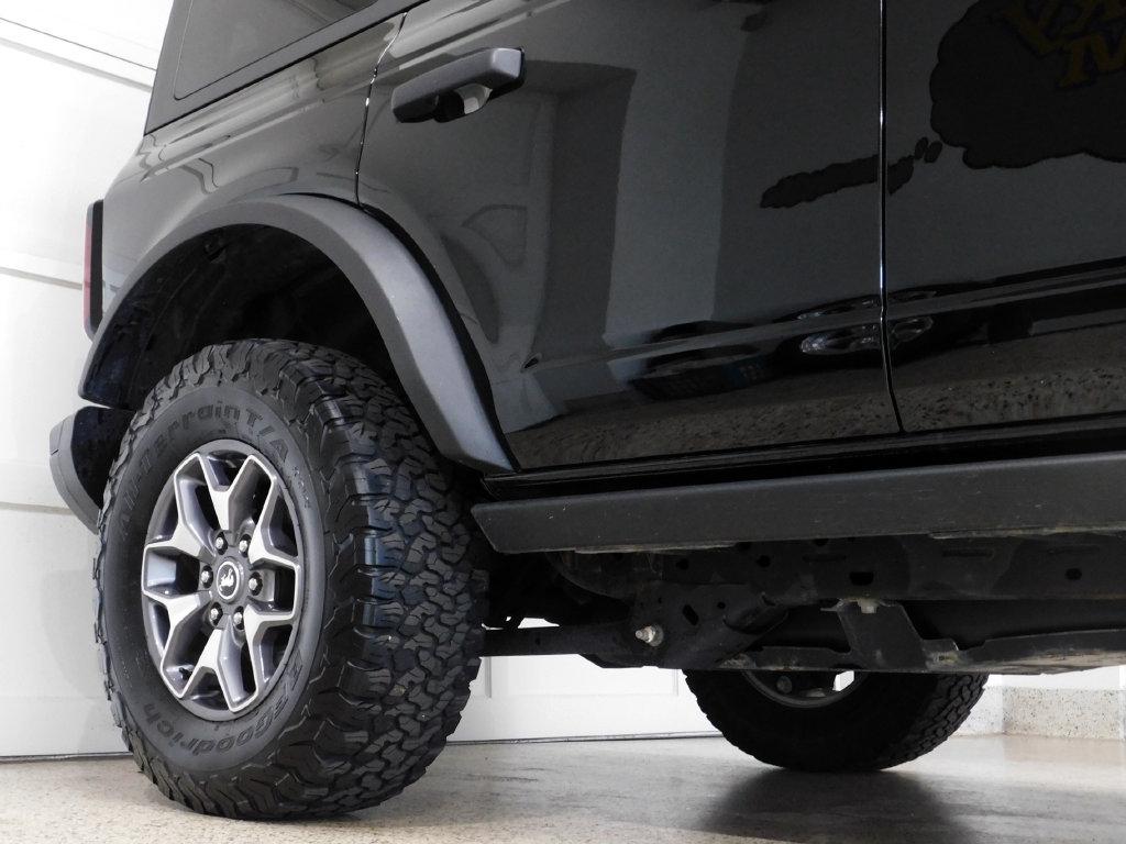 Ford Bronco Base 4-Door w/Advanced 2023