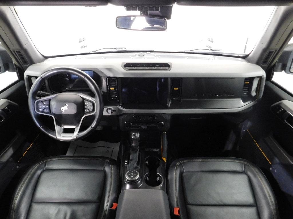 Ford Bronco Base 4-Door w/Advanced 2023