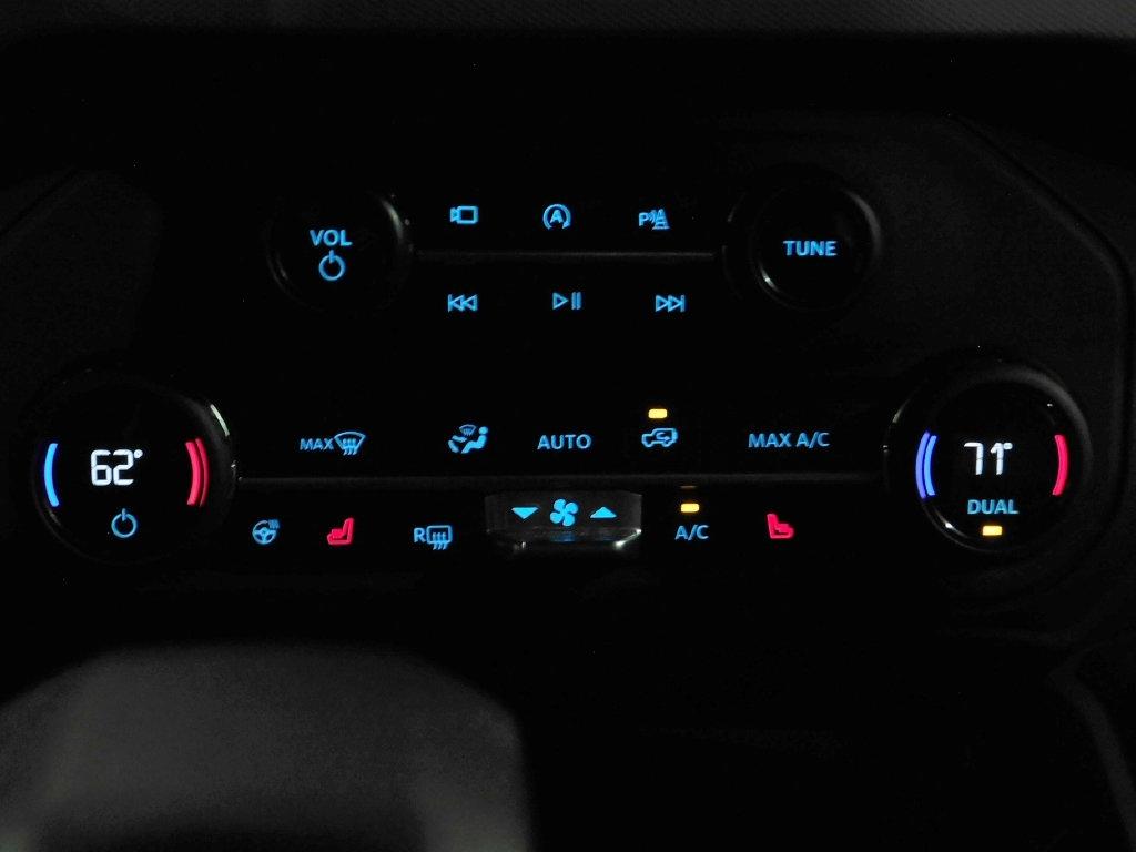 Ford Bronco Base 4-Door w/Advanced 2023