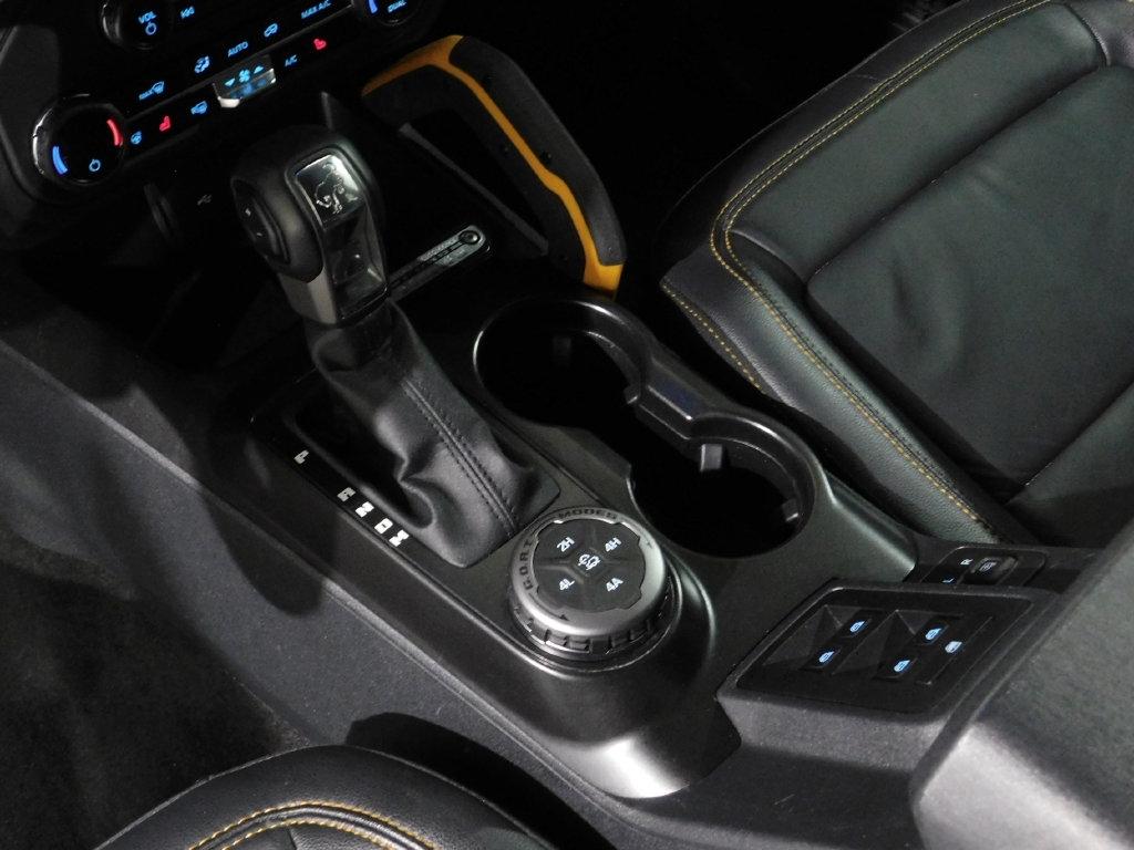 Ford Bronco Base 4-Door w/Advanced 2023