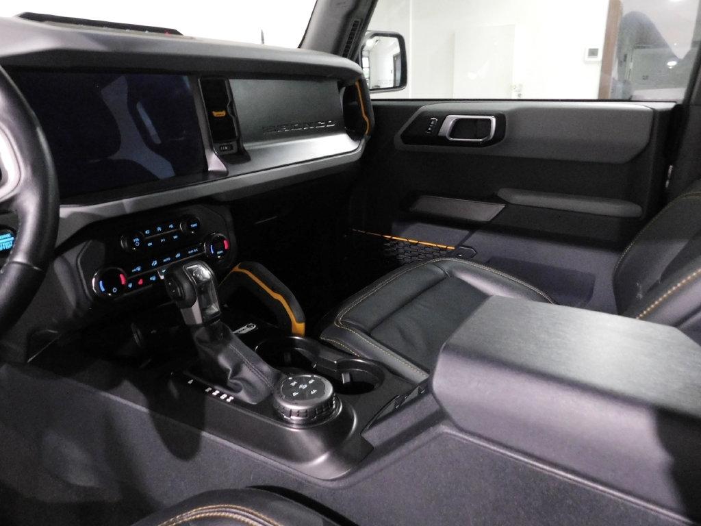 Ford Bronco Base 4-Door w/Advanced 2023