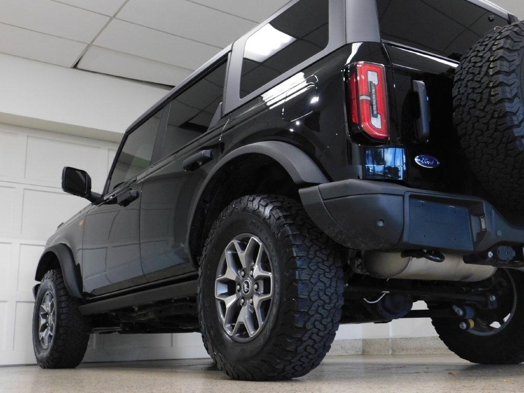 Ford Bronco Base 4-Door w/Advanced 2023