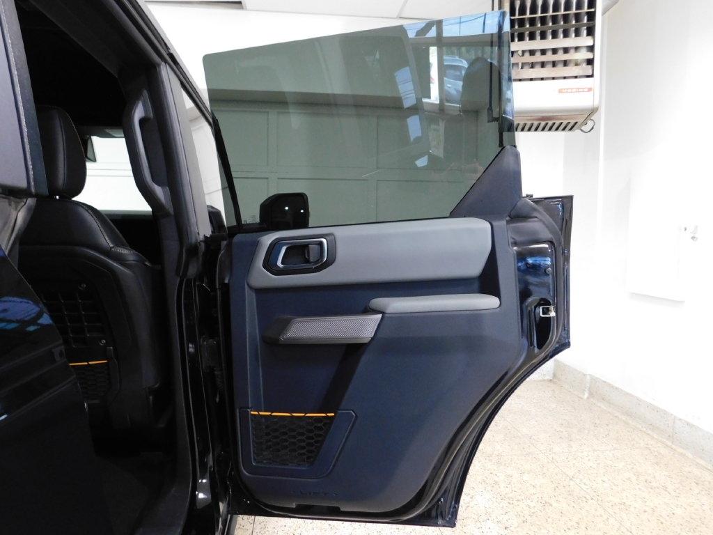 Ford Bronco Base 4-Door w/Advanced 2023
