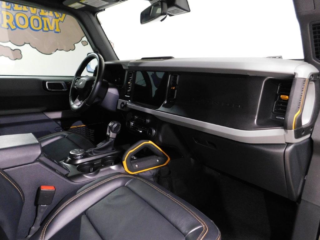 Ford Bronco Base 4-Door w/Advanced 2023