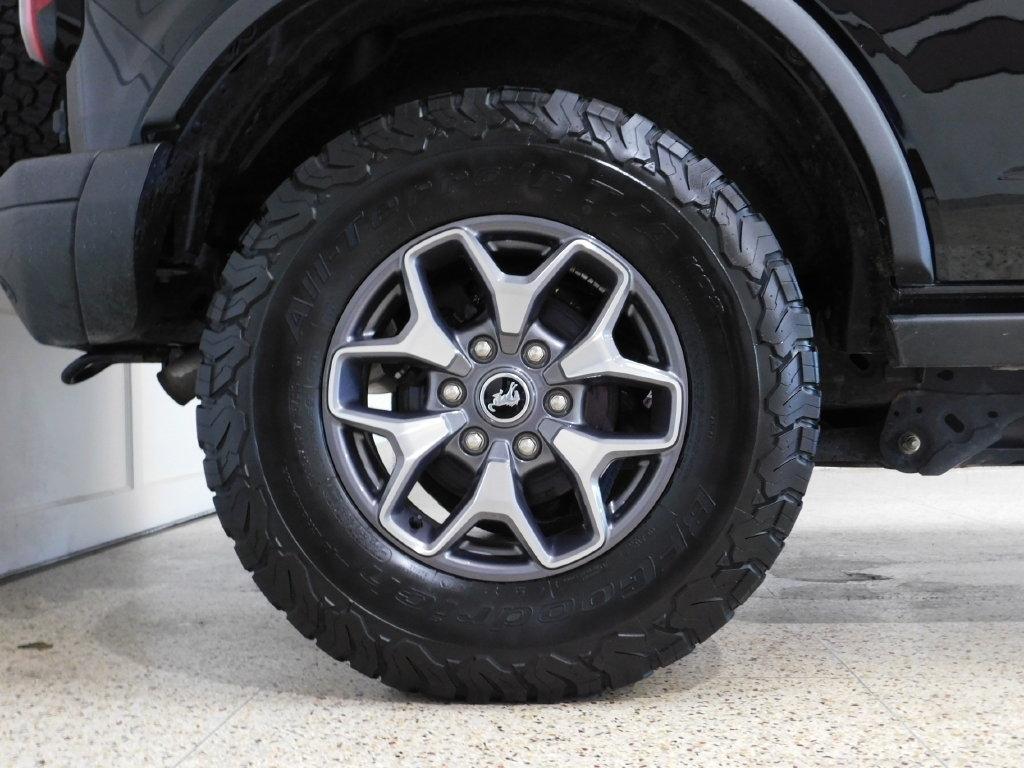Ford Bronco Base 4-Door w/Advanced 2023