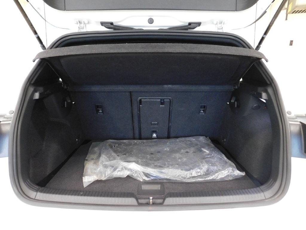 Volkswagen Golf R Base 2024