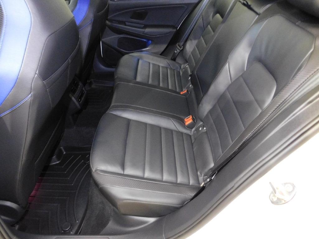 Volkswagen Golf R Base 2024