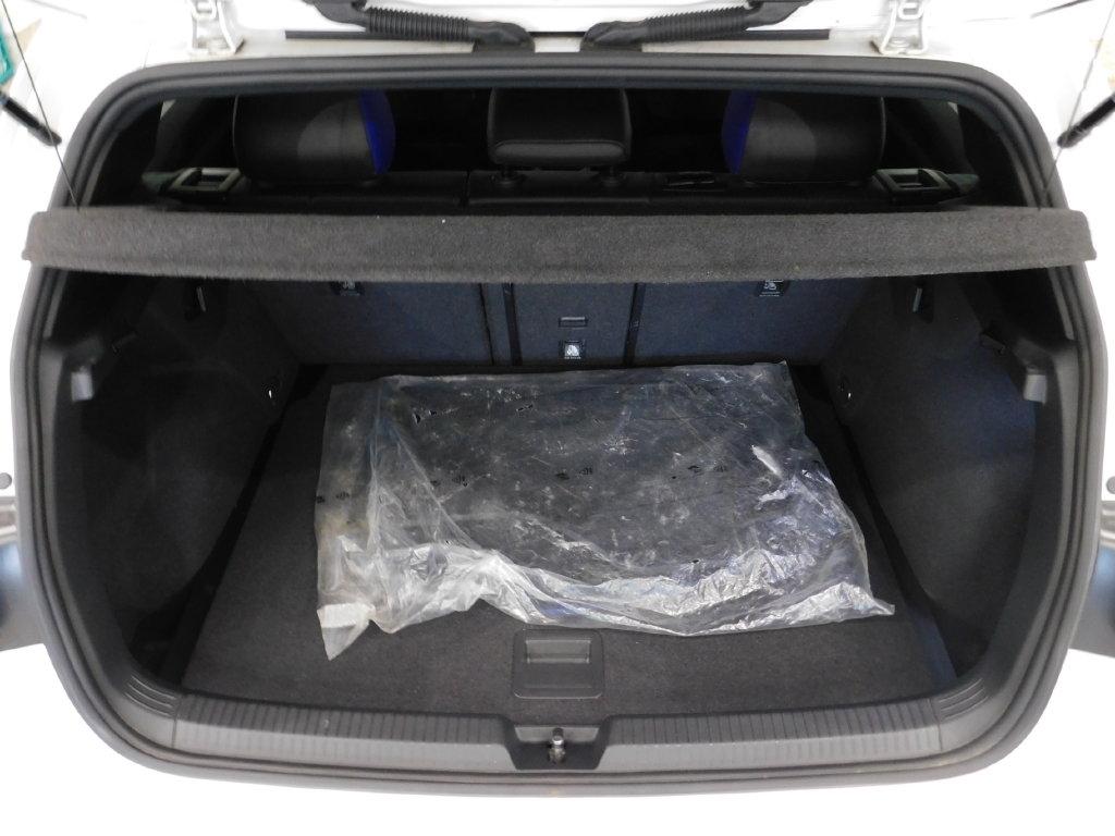 Volkswagen Golf R Base 2024