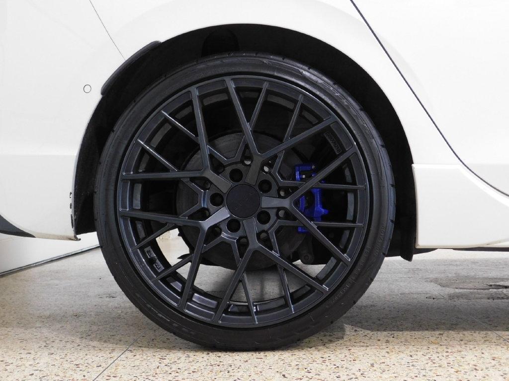 Volkswagen Golf R Base 2024