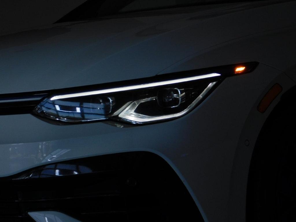Volkswagen Golf R Base 2024