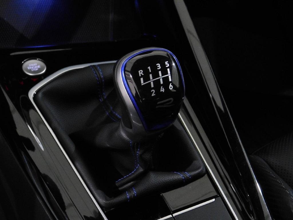 Volkswagen Golf R Base 2024