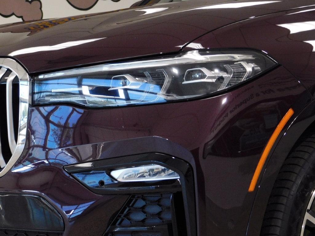 2022 BMW X7 40i - Photo 16
