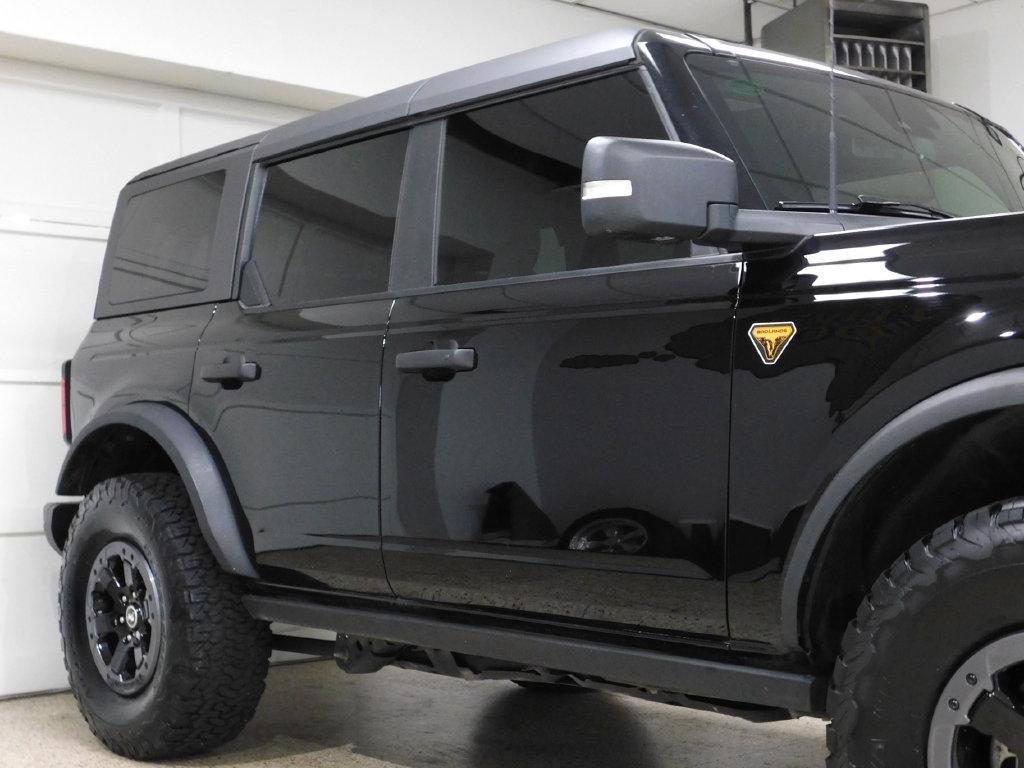 Ford Bronco Base 4-Door w/Advanced 2022