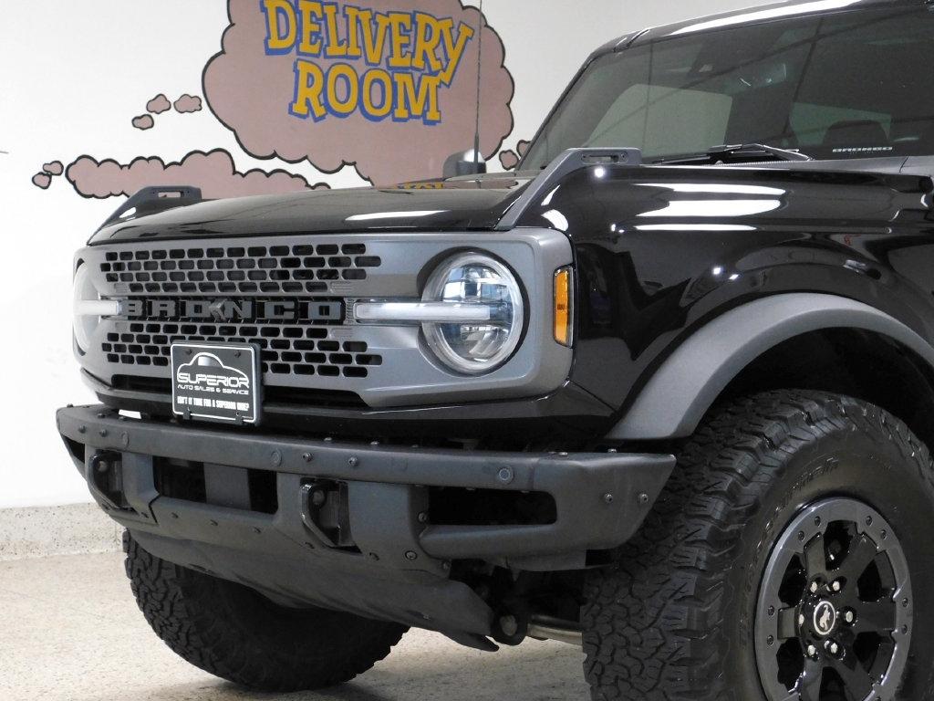 Ford Bronco Base 4-Door w/Advanced 2022