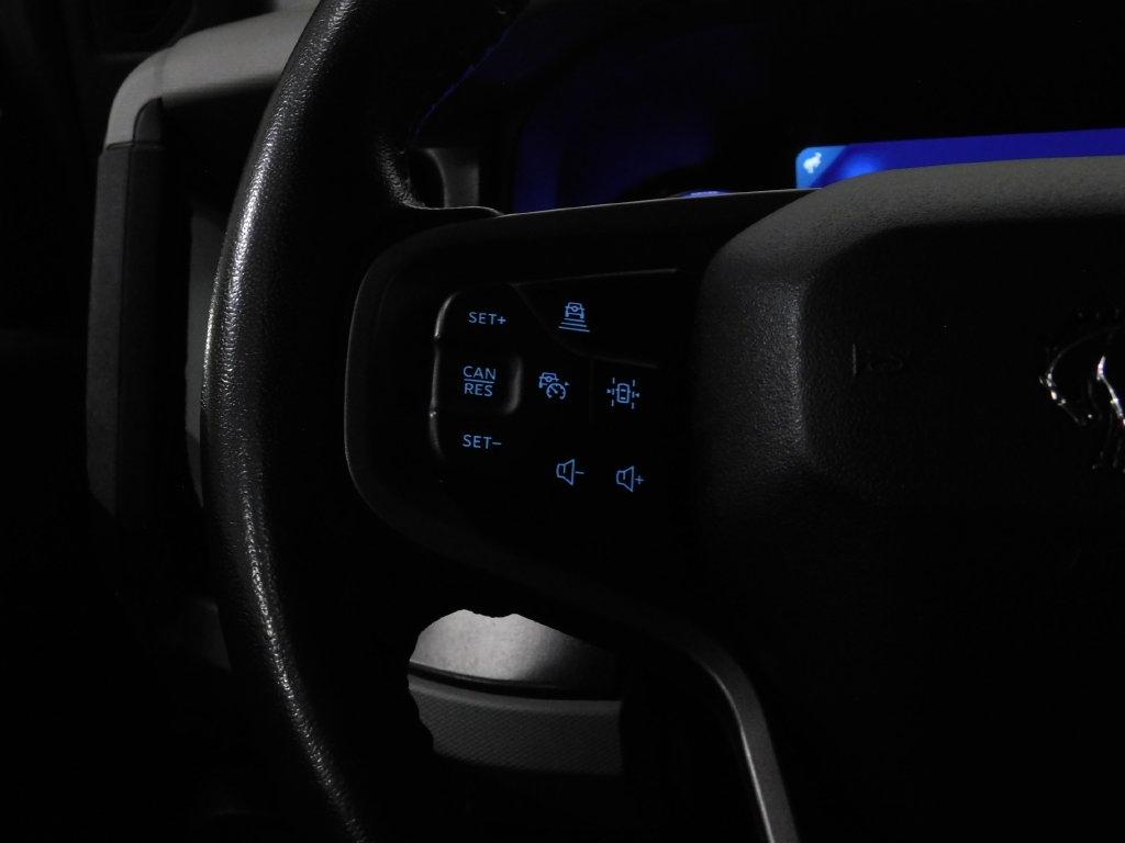 Ford Bronco Base 4-Door w/Advanced 2022