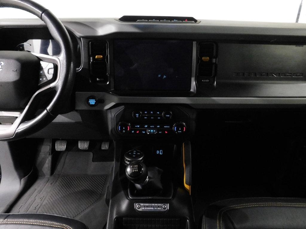Ford Bronco Base 4-Door w/Advanced 2022