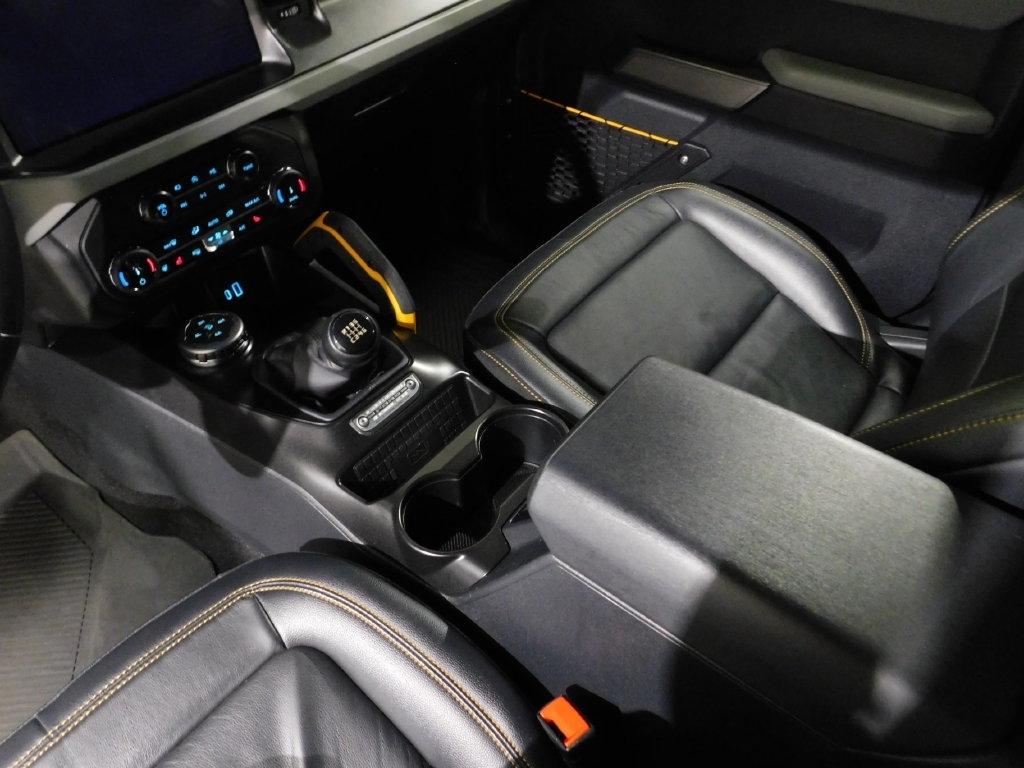 Ford Bronco Base 4-Door w/Advanced 2022
